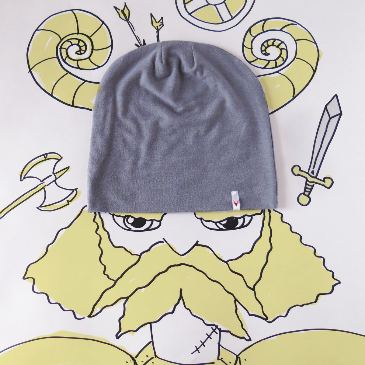 Иллюстрации для Инстаграмм. Трикотажные шапки KnotsnDots 